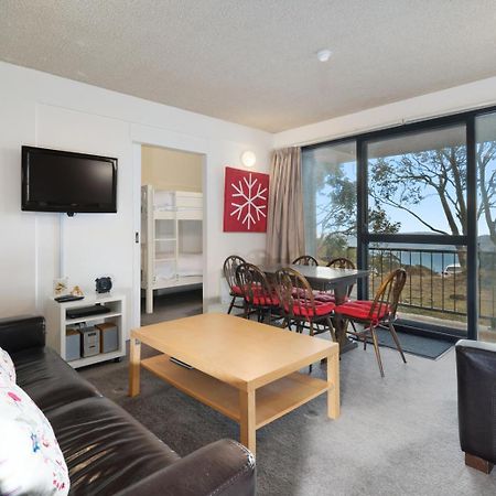 Chalet Apartments - Mt Buller Apartment Rentals Mount Buller Room photo